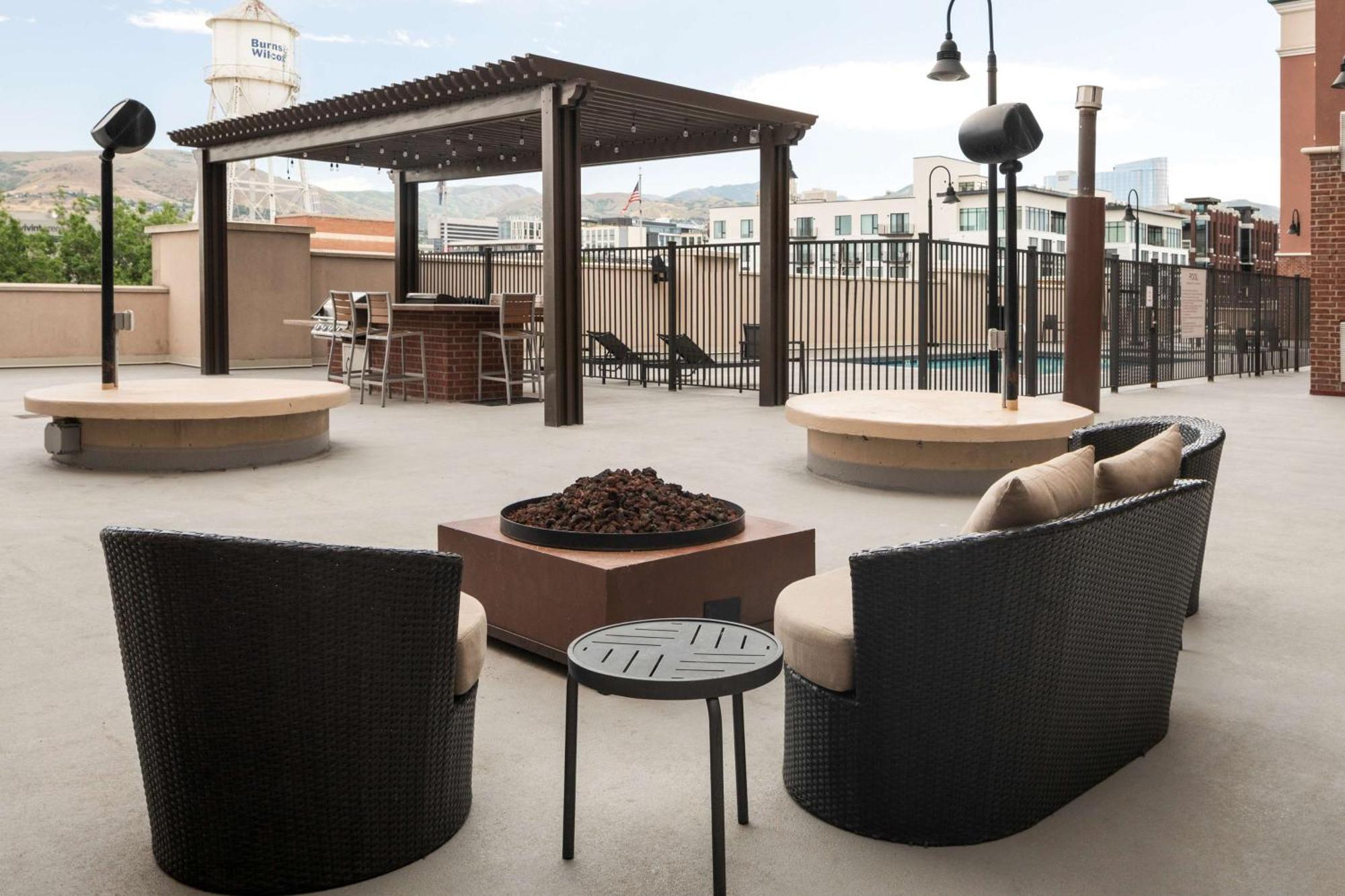 Homewood Suites By Hilton Salt Lake City Downtown Eksteriør bilde